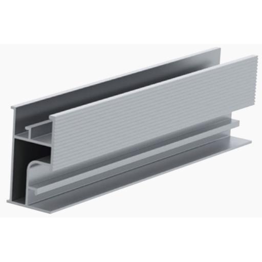 Epcom Riel 3 para montaje de módulos fotovoltaicos de aluminio anodizado de 4400mm.
