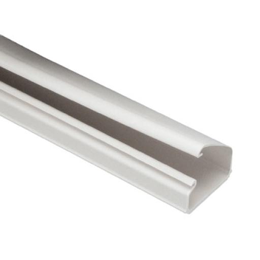 Panduit Canaleta LD10 de PVC rígido, con cinta adhesiva para instalación sin herramientas, de 38.4 x 24 x 3048 mm, Color Blanco Mate