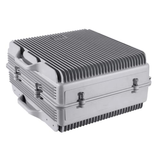 Epcom COBERTURA DE HASTA 5 km / Amplificador de Señal Celular / Banda 5, 850 MHz / 20 Watts de Potencia / Banda Ancha Multioperador / Protección Autoexcitación / Monitoreo USB / Gabinete IP65.